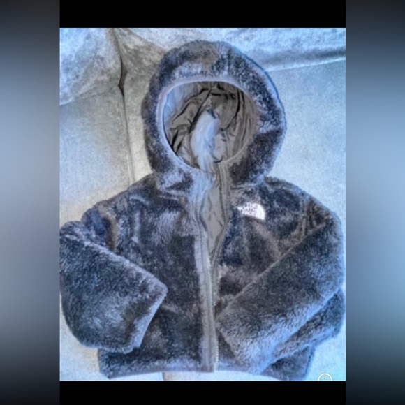 The North Face Reversible Water Repellant Hooded Jacket - Picture 1 of 6